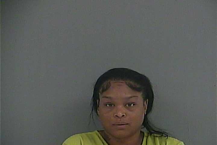 Mugshot of KAMBRIA L THOMAS