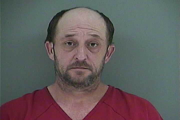 Mugshot of MITCHELL W GOLDEN