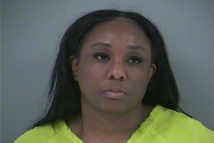 Mugshot of CRYSTAL E RASCOE