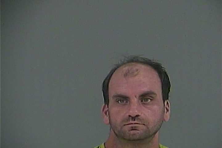 Mugshot of DANIEL J SWAYNEY