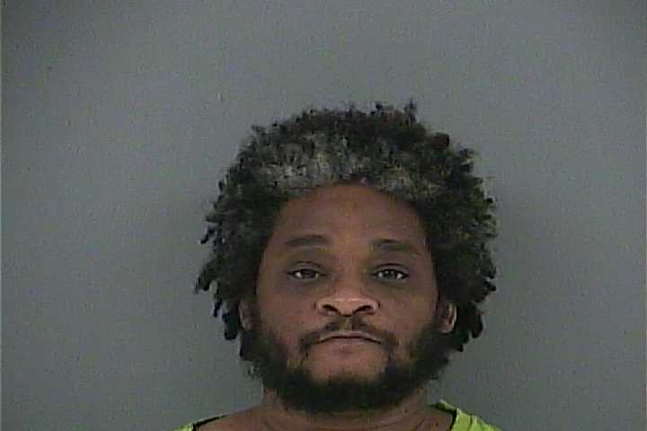 Mugshot of GARY L JR SCRUGGS