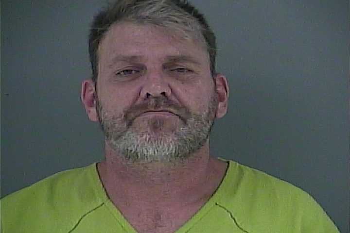 Mugshot of ROBERT E RAY