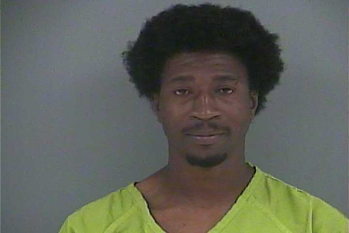 Mugshot of ADRIAN L WILSON