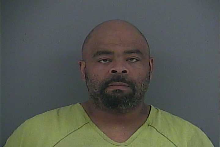 Mugshot of WILLIAM G JR WYNN