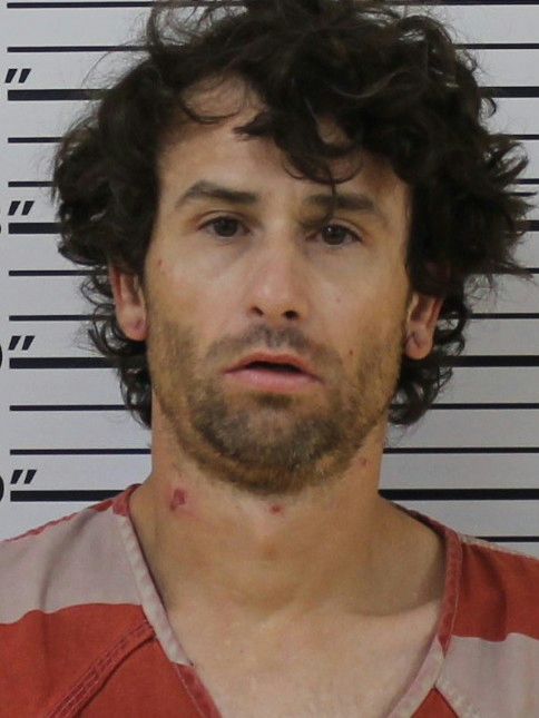 Mugshot of ANDY T SMITH