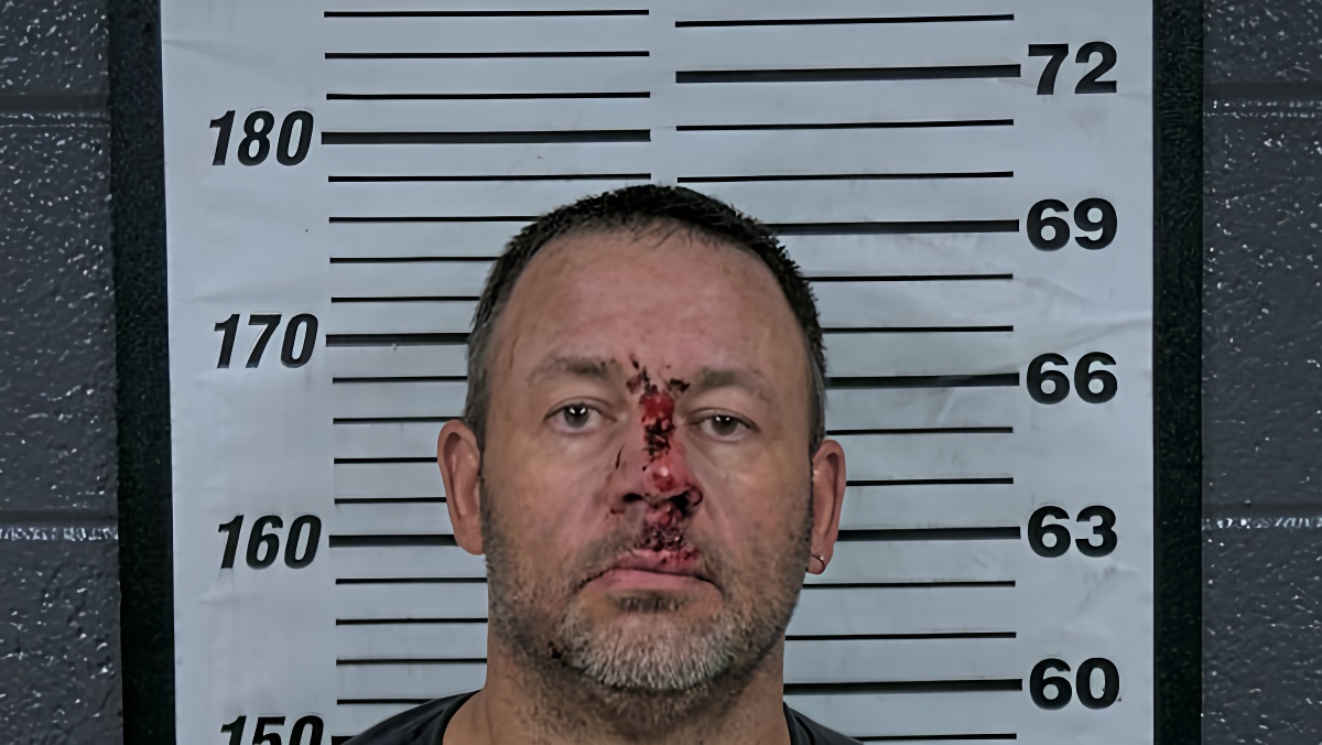 Mugshot of BENJAMIN T SLATTON