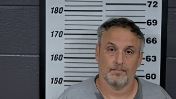 Mugshot of ALAN W JR SCHULTZ