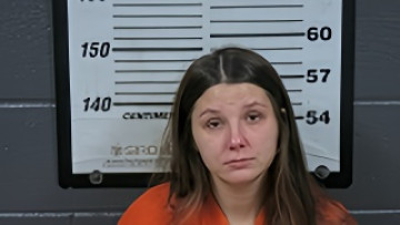 Mugshot of SHAINA N VICTORY