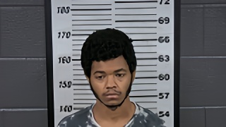 Mugshot of JAYDON C HAYES