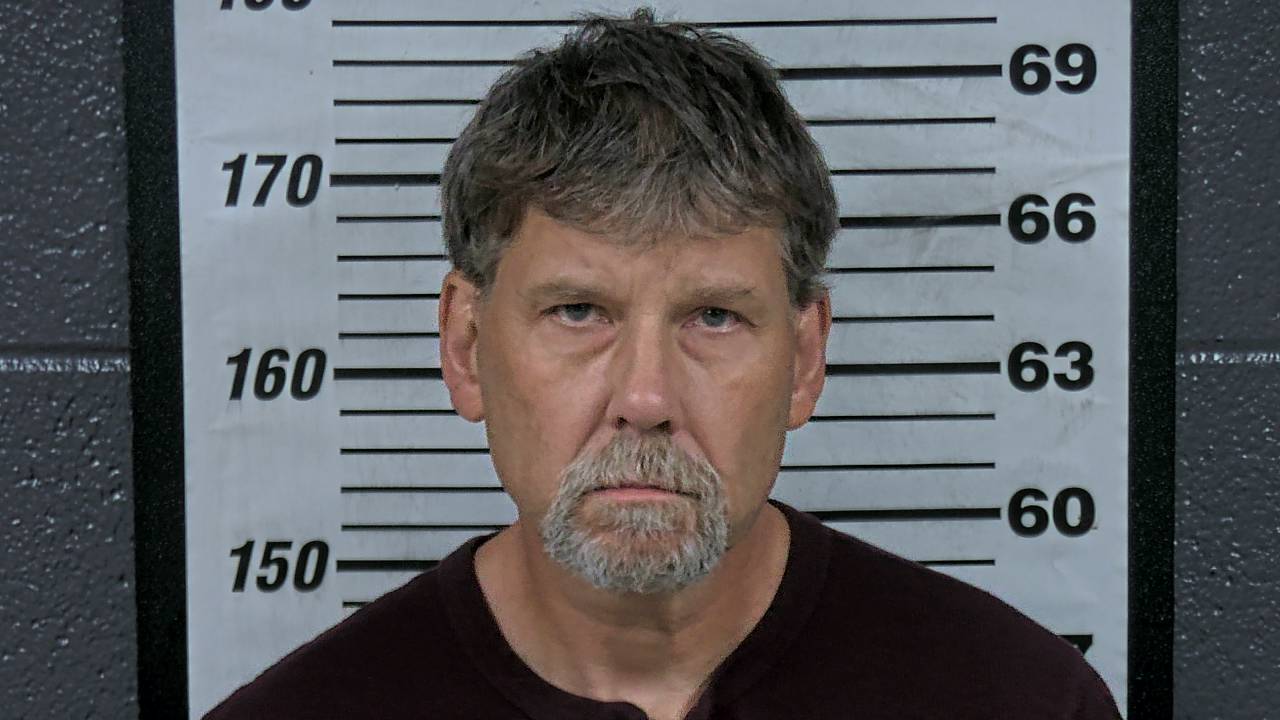 Mugshot of JEFFREY S LUPTON