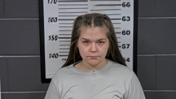 Mugshot of KACIE R HUGHES