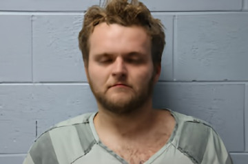 Mugshot of MATTHEW DILLON PHILLIPS
