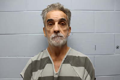Mugshot of DENNIS DEBORDE