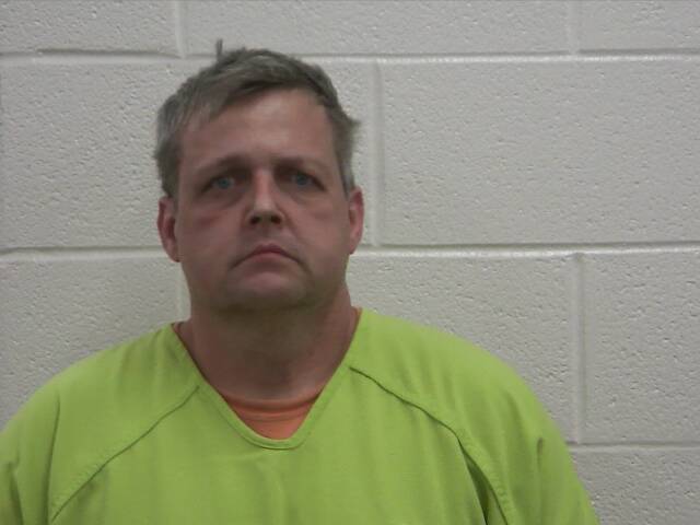 Mugshot of BRADLEY A SHELTON
