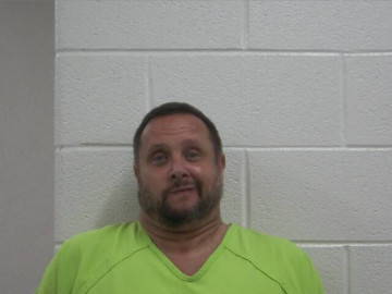 Mugshot of MARC A HONAKER