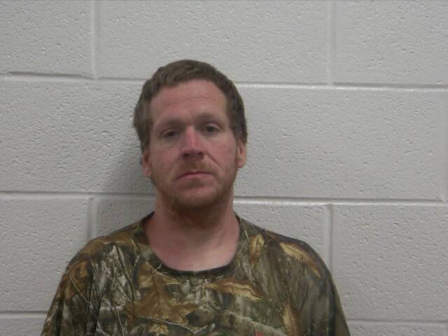 Mugshot of DANIEL S TURNPAUGH