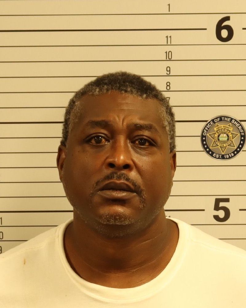 Mugshot of DELWIN LAWAN GUSTUS