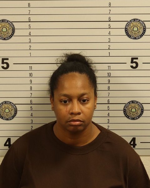 Mugshot of QUINTESSA SHAVON ANDERSON