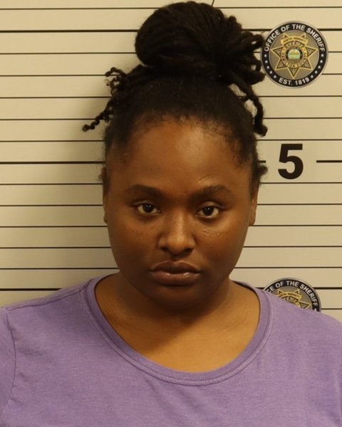 Mugshot of KANDE K'NAIYA BIVINES