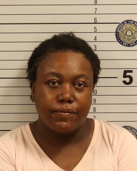 Mugshot of LASHANDRA ANN HOWARD
