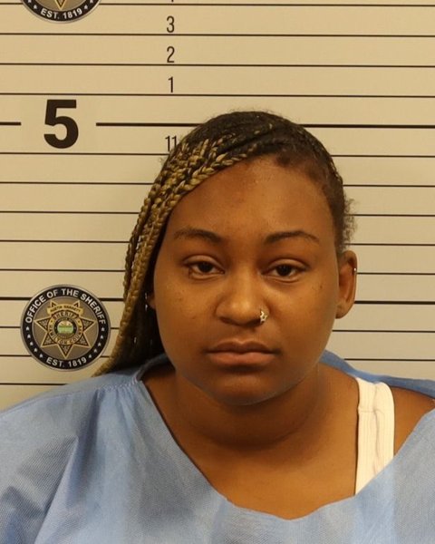 Mugshot of REKIAYA J'NAE MARTIN