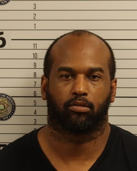 Mugshot of TRAVIS JERMAINE EVANS