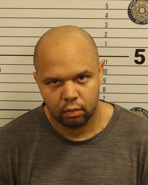 Mugshot of JAMES L ESSIE