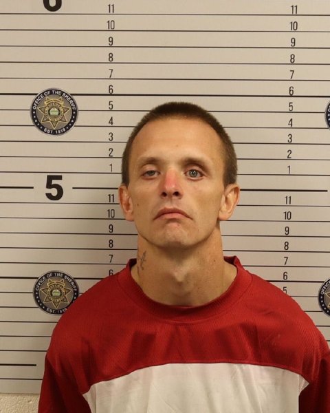 Mugshot of DAKOTA RAY FRADY