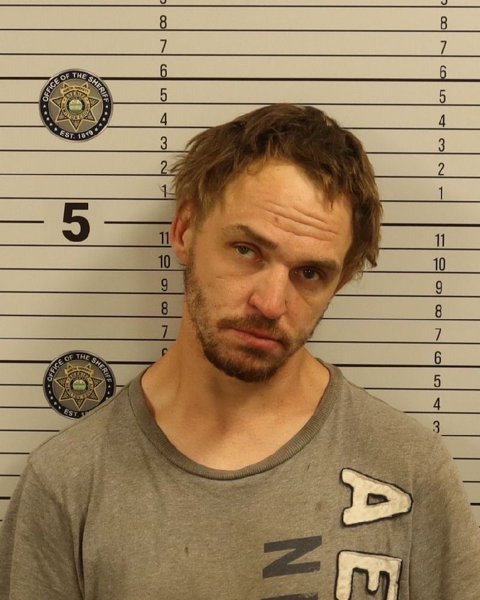 Mugshot of JUSTIN KYLE SUTTON