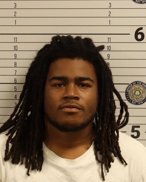 Mugshot of TREVEON LEBRON DIXSON