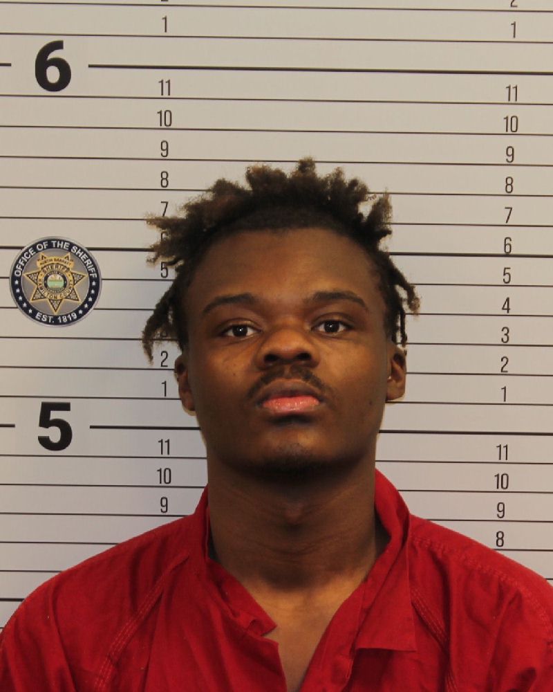 Mugshot of GLOIRE MUTUBWA