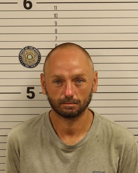 Mugshot of JESSE LEE LAND