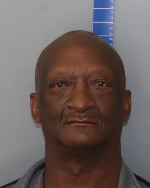 Mugshot of VICTOR LEBRON HUNT