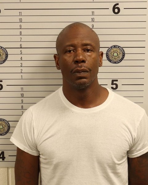 Mugshot of QUNICY T HALL