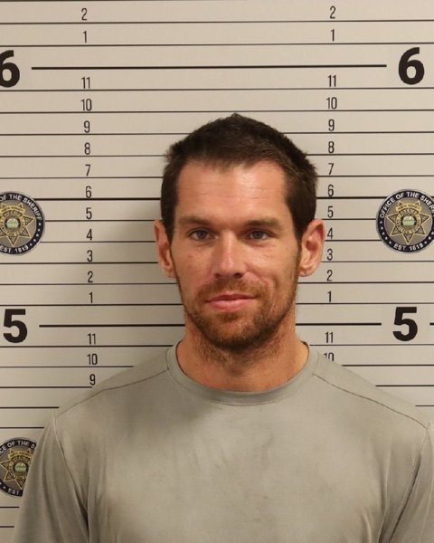 Mugshot of HUNTER ALLEN HULING