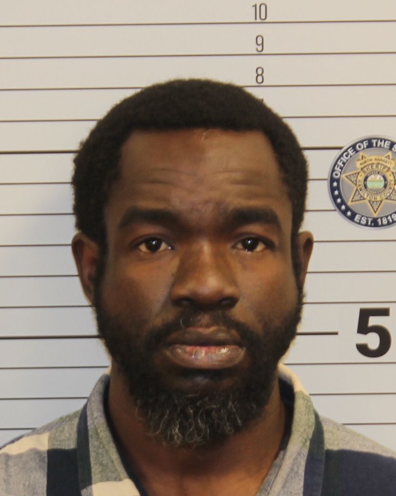 Mugshot of KWESI RASHEED FENTON