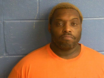 Mugshot of MARCUS C BOX