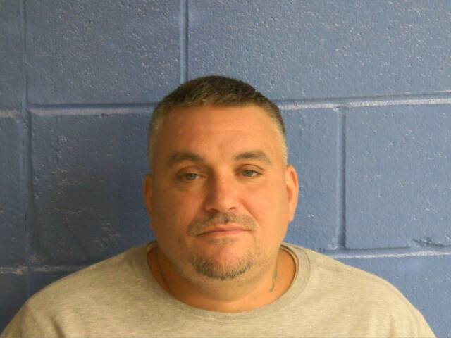Mugshot of EARL W JR HANEY