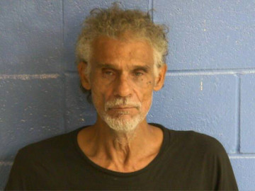 Mugshot of PAUL E SR BRUNETTI