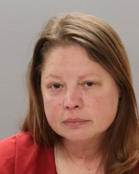 Mugshot of ELIZABETH DAWN MOORE