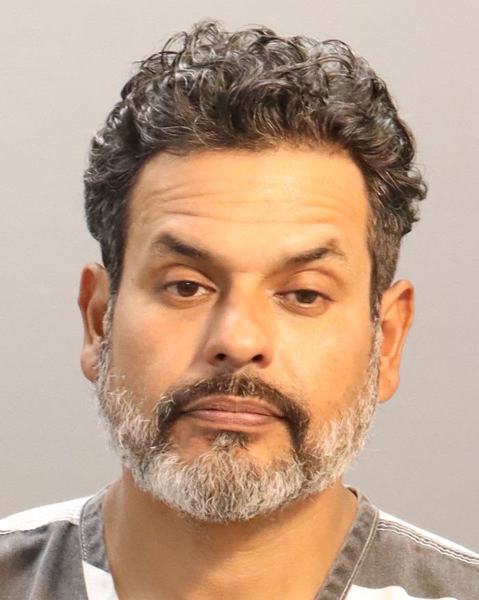 Mugshot of FERNANDO CARRERA
