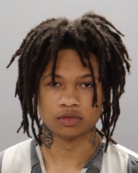 Mugshot of DONNELL DWAYNE FONVILLE