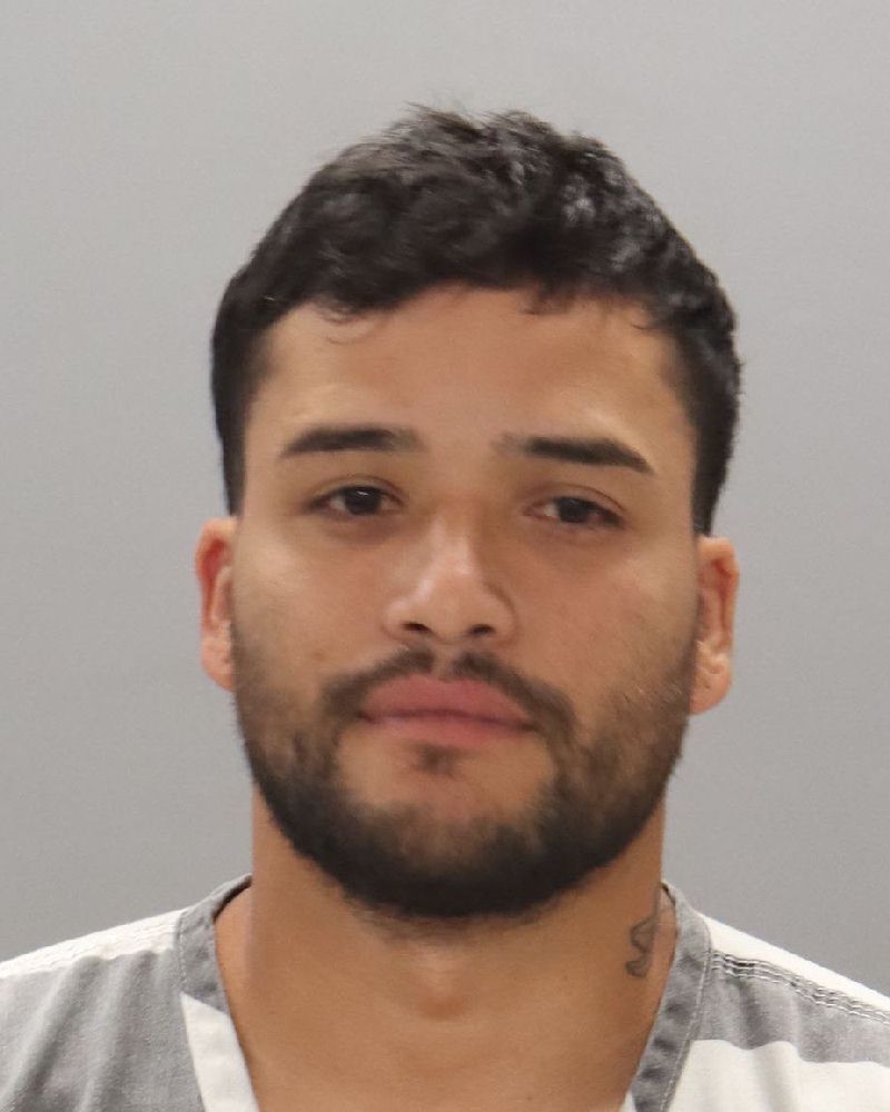 Mugshot of JOHENRY GOMEZ BENITEZ