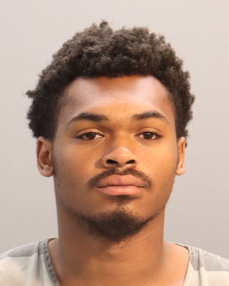 Mugshot of CARCEL JAQUARION WHITEHEAD