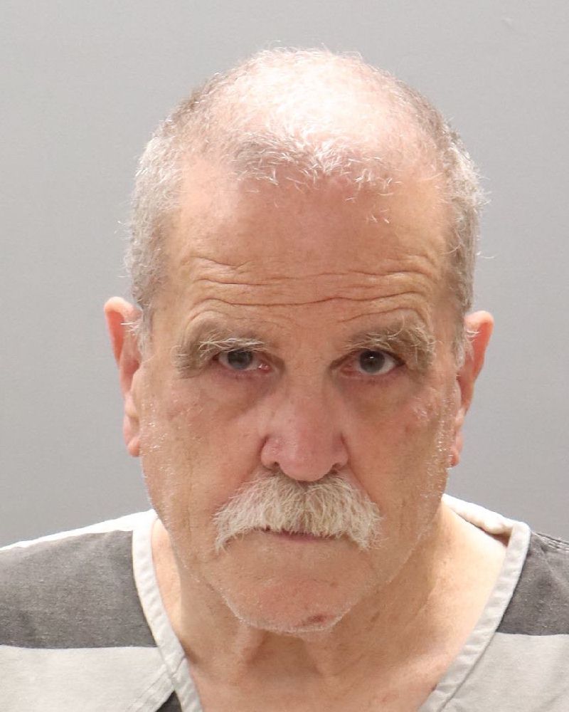 Mugshot of THOMAS J HOOGHE