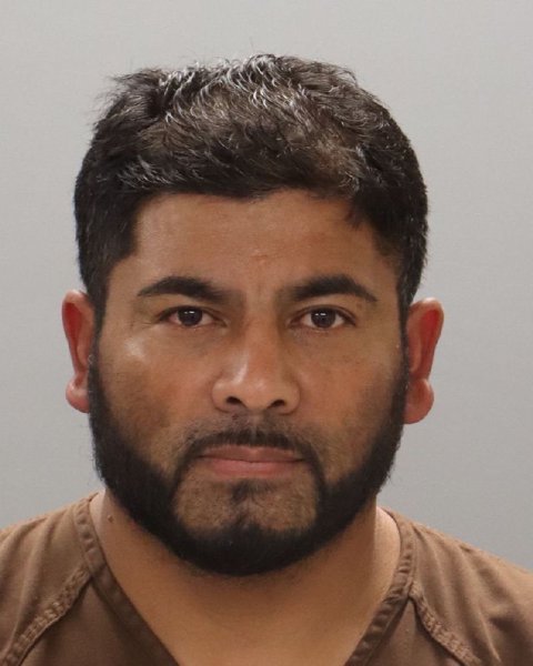 Mugshot of SANTOS VASQUEZ