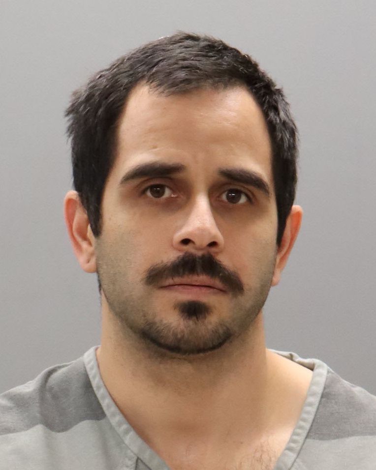 Mugshot of EDUARDO DEAVILA