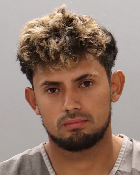 Mugshot of ENIN ADETH VARELA-MELENDEZ