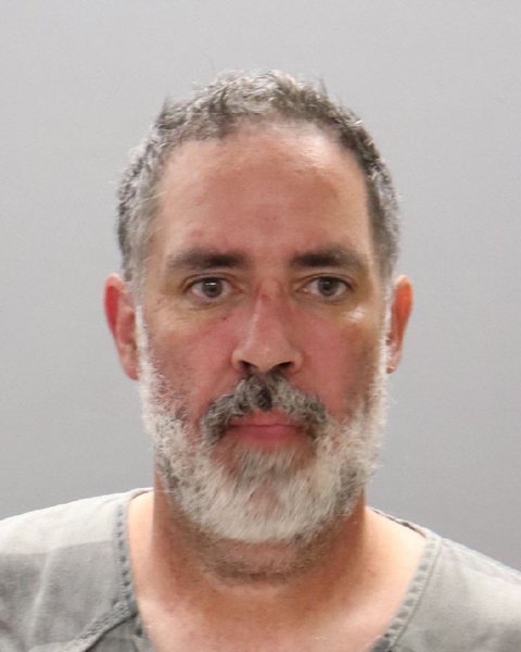 Mugshot of KENNETH LLOYD ROBERTSON