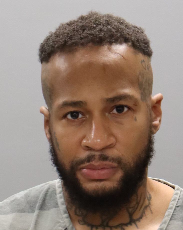 Mugshot of MARLON JEWELL MAXWELL